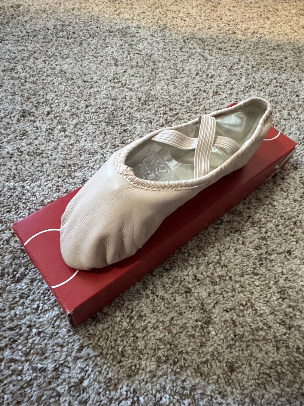 Women's leather Ballet slipper - NEW multiple sizes available.
